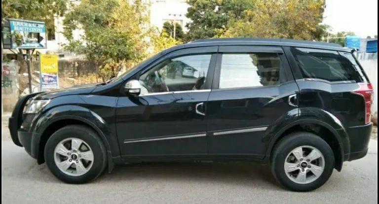 Mahindra XUV500 W6 2015