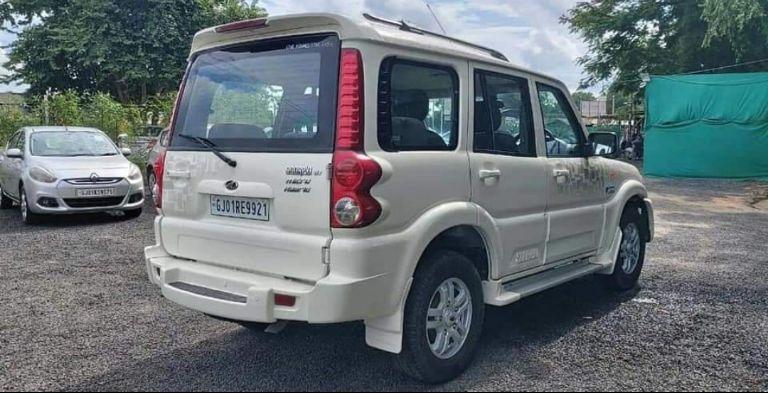 Mahindra Scorpio VLX 2WD 2014