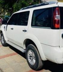 Ford Endeavour 2.5L 4x2 2010