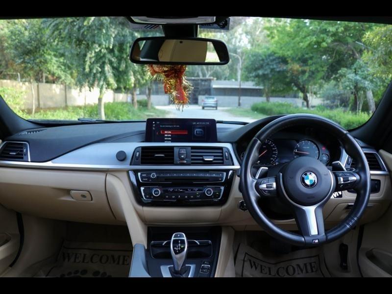 BMW 3 Series 330i M Sport Shadow Edition 2018