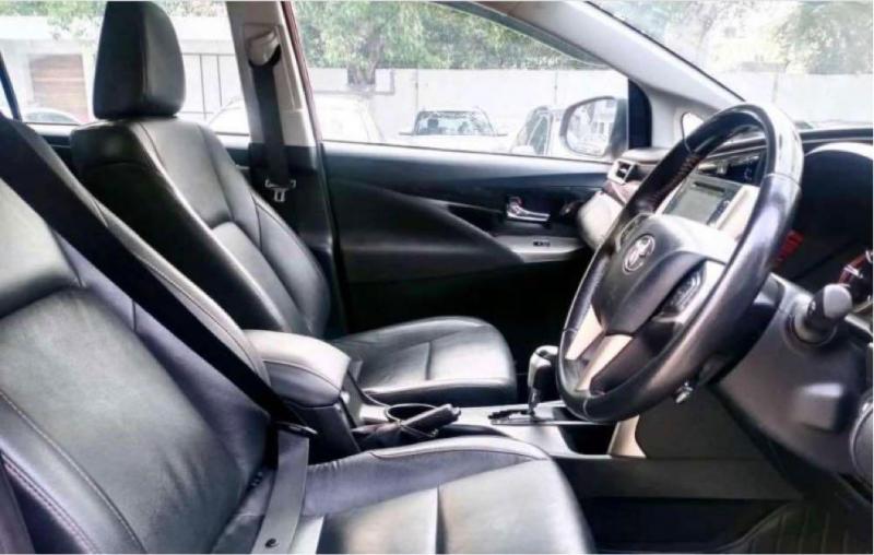 Toyota Innova Crysta 2.8 G 7 Seater 2019