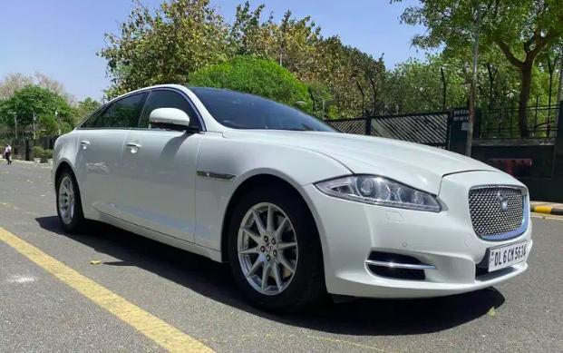 Jaguar XJ 3.0 DIESEL PORTFOLIO 2013