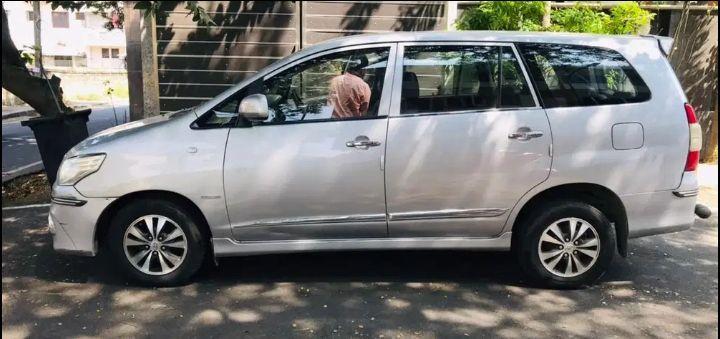 Toyota Innova 2.5 G 2016