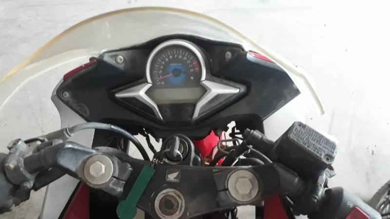 Honda CBR 250R 2011