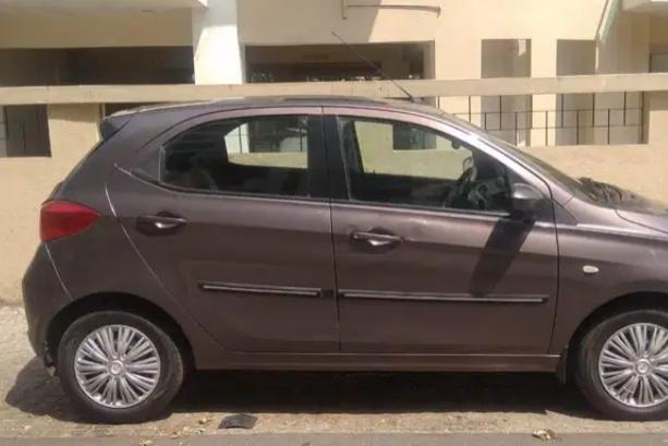 Tata Tiago Revotorq XT 2016