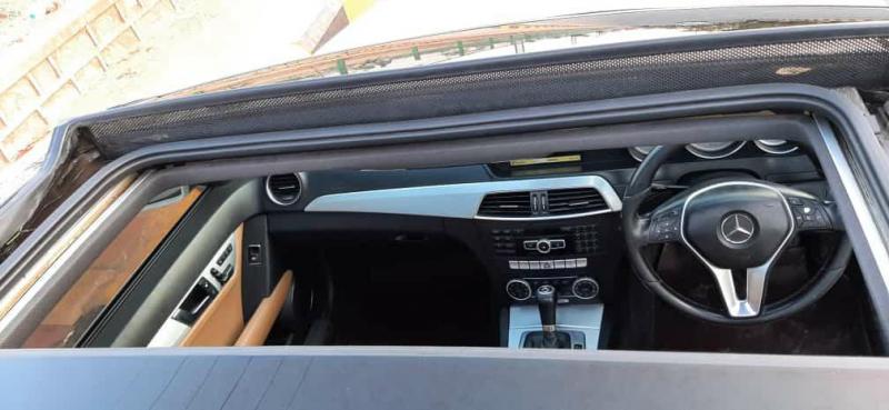 Mercedes-Benz C-Class C 250 CDI BlueEfficiency 2012