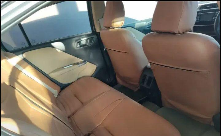 Honda City 1.5 V MT 2015