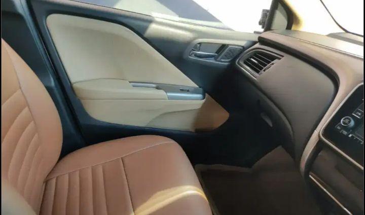 Honda City 1.5 V MT 2015