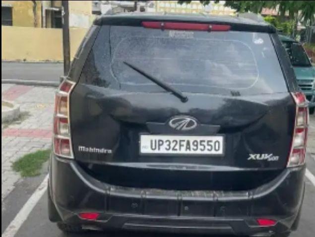 Mahindra XUV500 W8 2013