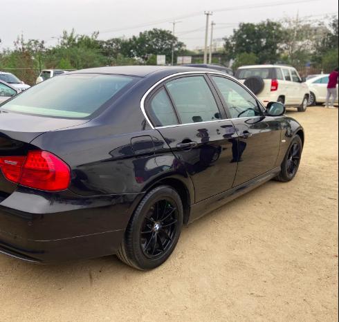 BMW 3 Series 320d 2011