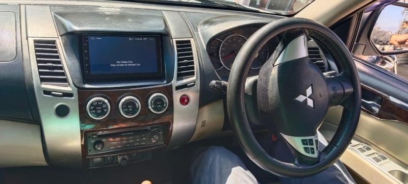 Mitsubishi Pajero Sport 4x4 MT 2012