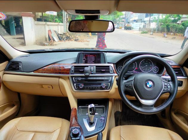 BMW 3 Series 320d Luxury Plus 2012