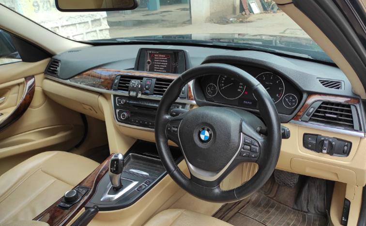 BMW 3 Series 320d Luxury Plus 2012