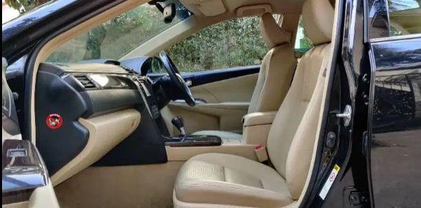 Toyota Camry Hybrid 2015