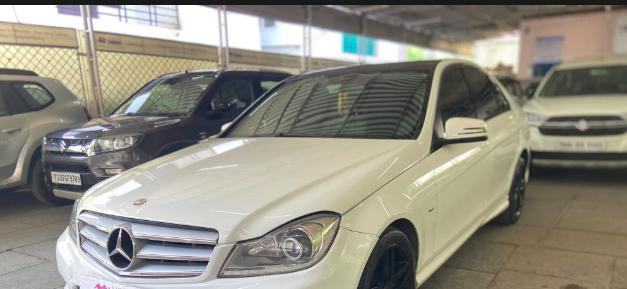 Mercedes-Benz C-Class 220 CDI AT 2012