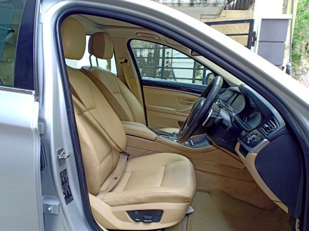 BMW 5 Series 520d 2011