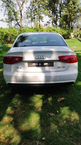 Audi A4 35 TDI Premium 2016