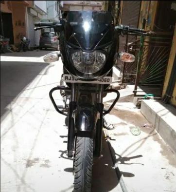 Bajaj Pulsar 150cc 2010