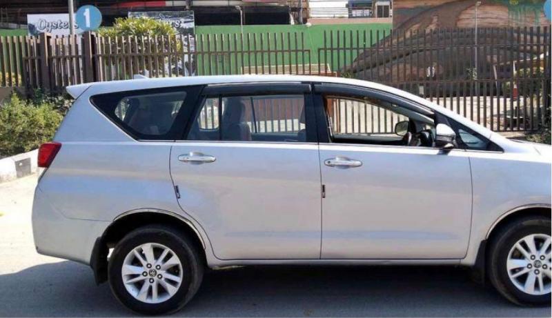 Toyota Innova Crysta 2.4 G 7 STR 2018