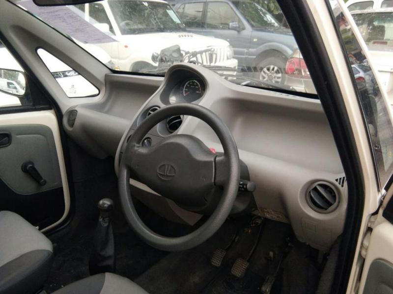 Tata Nano CX 2011