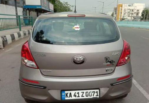 Hyundai i20 Sportz 1.4 CRDi 2013
