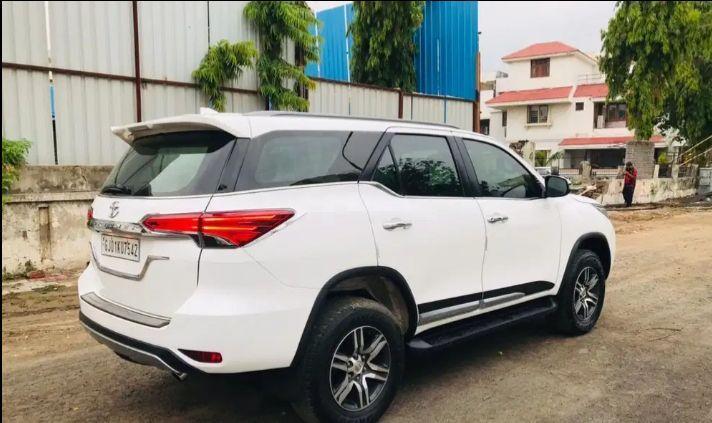 Toyota Fortuner 2.8 4x4 MT 2019