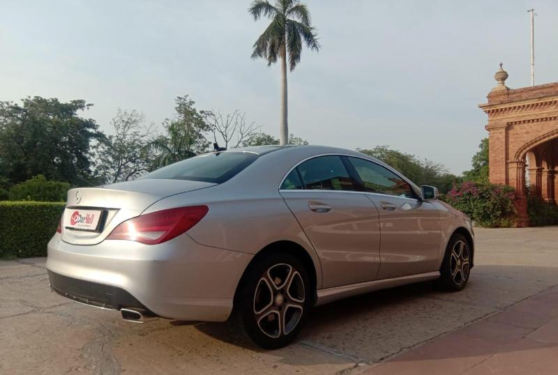 Mercedes-Benz CLA 200 CGI 2016
