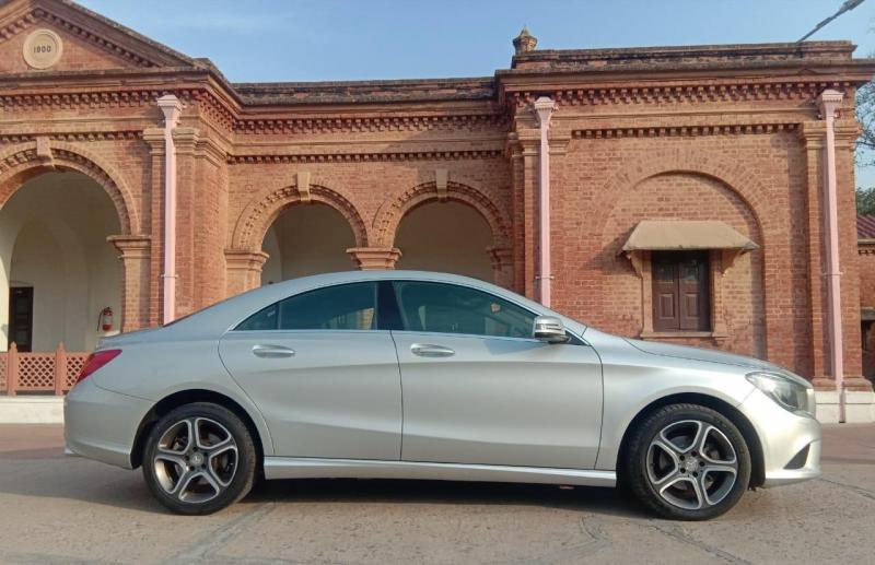 Mercedes-Benz CLA 200 CGI 2016