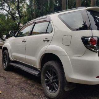 Toyota Fortuner 3.0 4X2 AT 2015