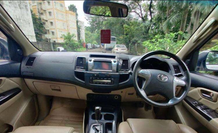 Toyota Fortuner 3.0 4X2 AT 2015