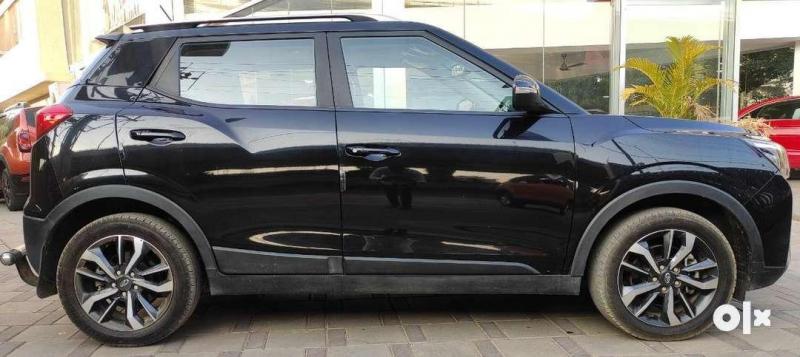 Mahindra XUV300 W8 (O) Diesel 2019