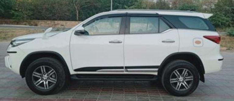 Toyota Fortuner 2.8 4x2 MT 2017