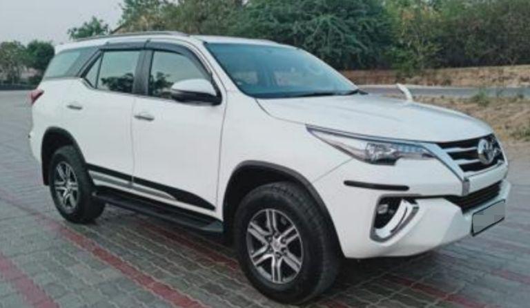 Toyota Fortuner 2.8 4x2 MT 2017