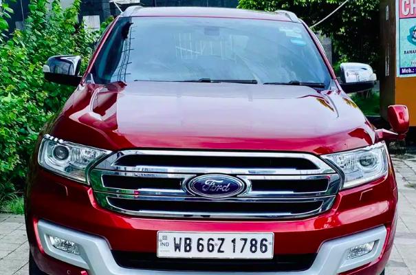 Ford Endeavour Titanium 3.2 4x4 AT 2017