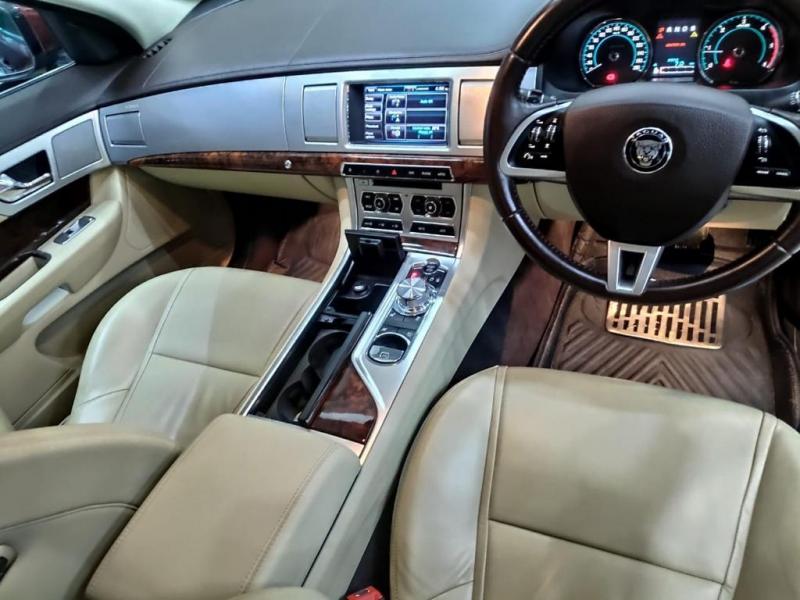 Jaguar XF Diesel S Premium Luxury 2014