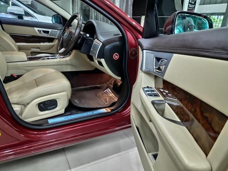 Jaguar XF Diesel S Premium Luxury 2014