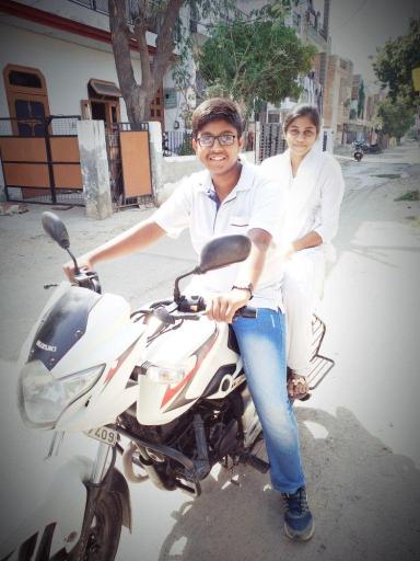 Suzuki GS 150 R 150cc 2012