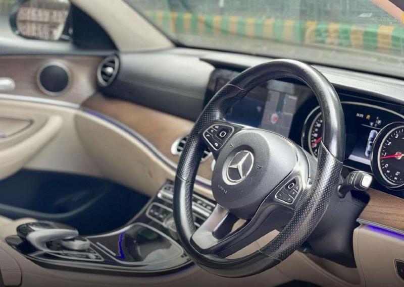 Mercedes-Benz E-Class E 200 AVANTGARDE 2017