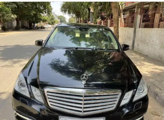 Mercedes-Benz E-Class E 220 d 2012