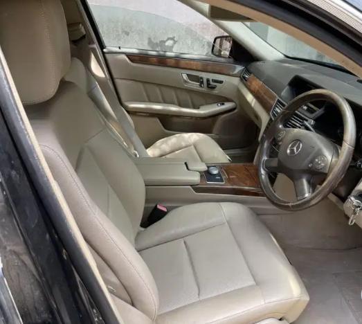 Mercedes-Benz E-Class E 220 d 2012