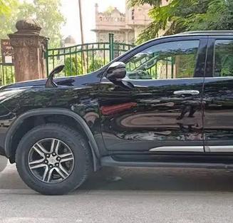 Toyota Fortuner Legender 2.8 4x2 AT 2021