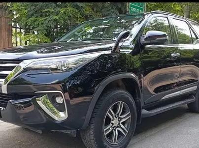 Toyota Fortuner Legender 2.8 4x2 AT 2021