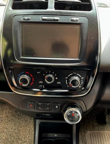 Renault KWID 1.0 RXT AMT Opt 2019