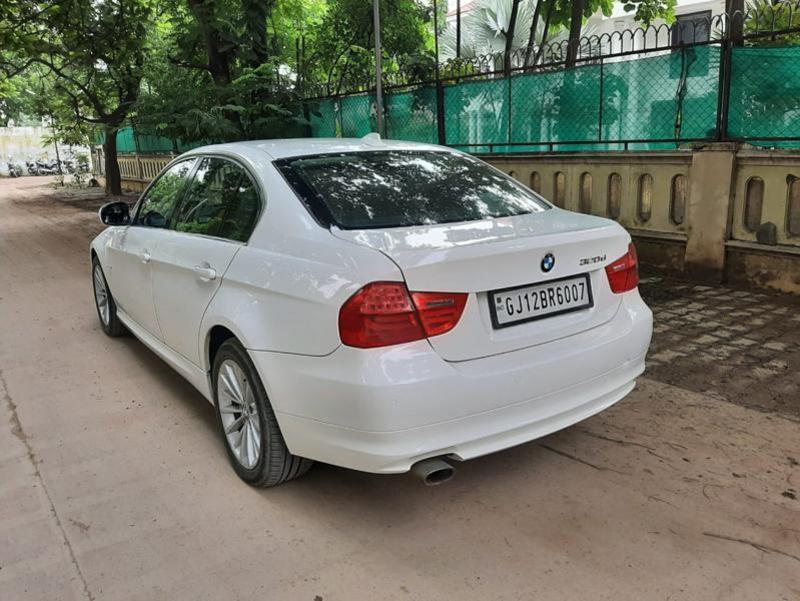BMW 3 Series 320d Highline Sedan 2012