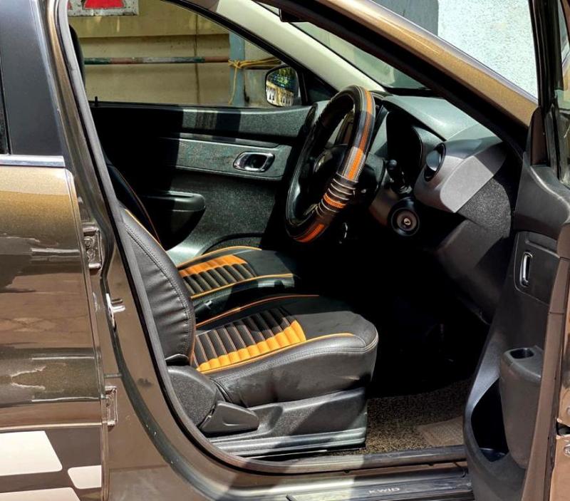 Renault KWID 1.0 RXT AMT Opt 2019