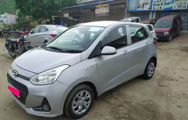 Hyundai Grand i10 Sportz U2 1.2 CRDi 2017