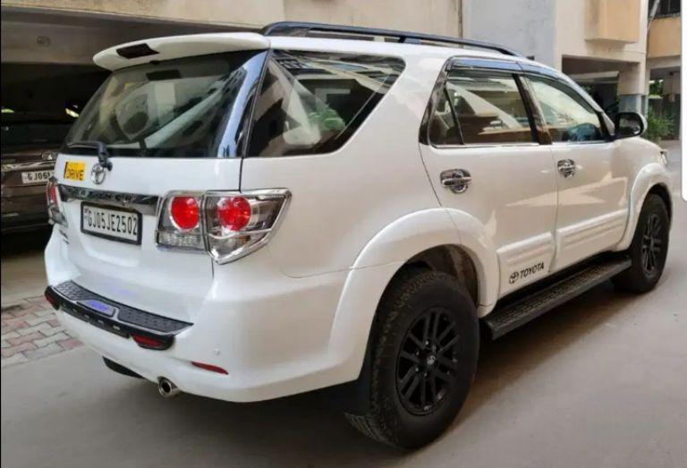 Toyota Fortuner 3.0 4X2 AT 2013