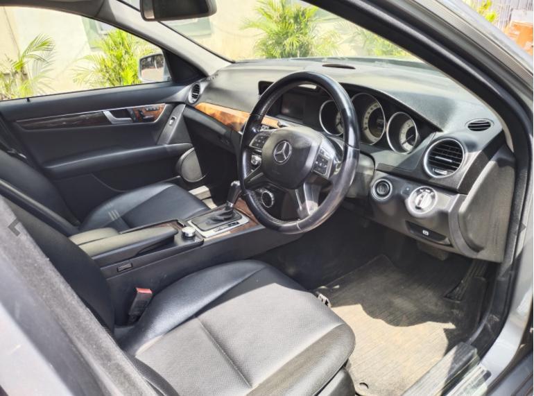 Mercedes-Benz C-Class 250 CDI Avantgarde 2012