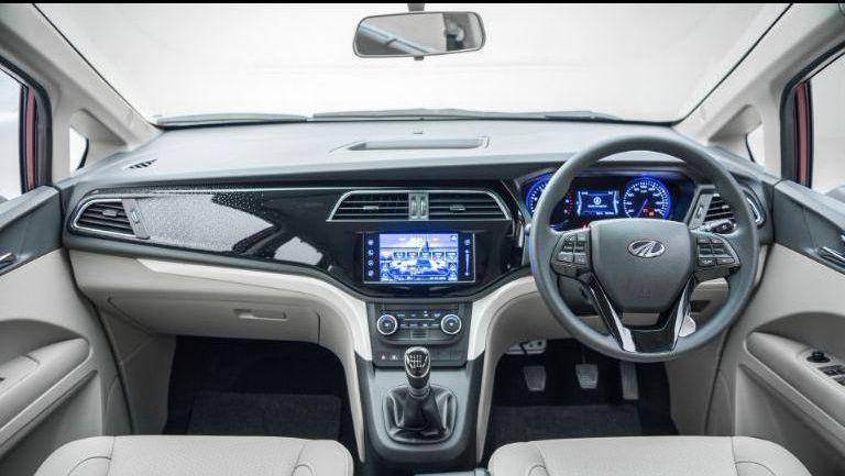 Mahindra Marazzo M2 7 STR 2019