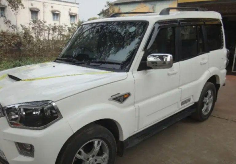 Mahindra Scorpio S10 4WD AT 2015